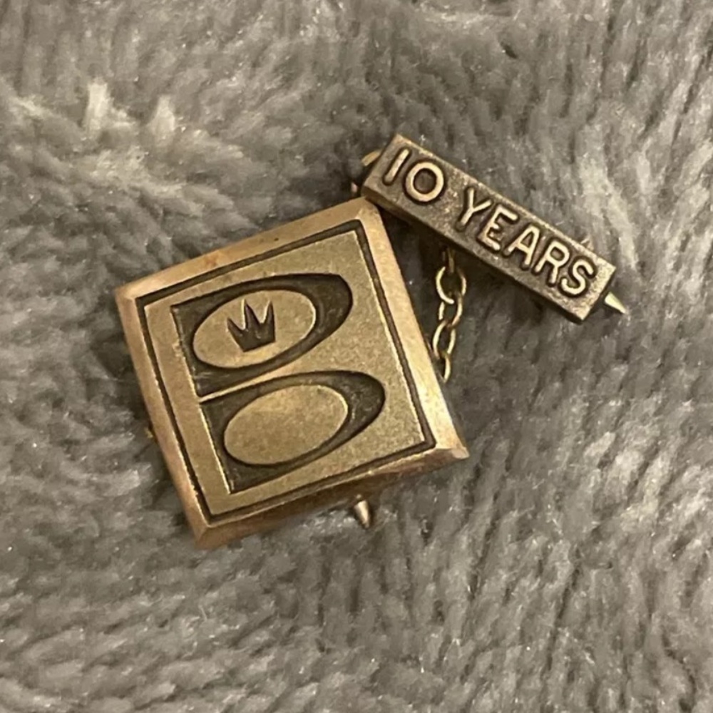 Vintage Bowlero 10 Years Pin